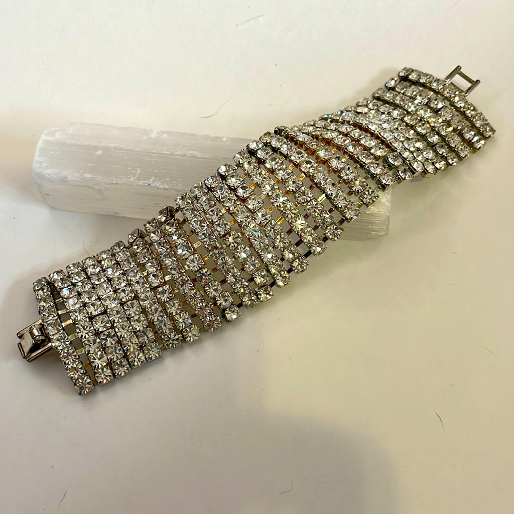 Vintage Rhinestone Flexible Multi Row Sparkly Bracelet